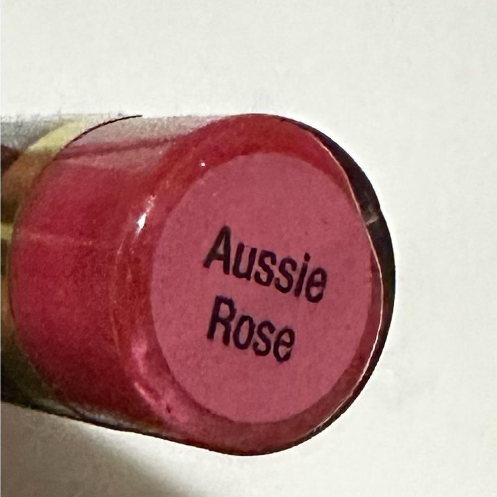 Aussie rose lipstick NWT